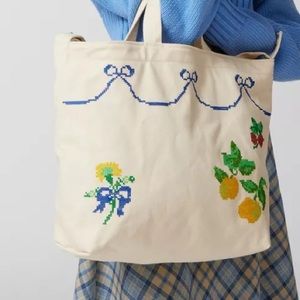 Horizontal Zip Duck Bag (Cross Stitch)